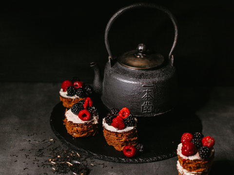 Tea cakes with Basilur Earl Grey