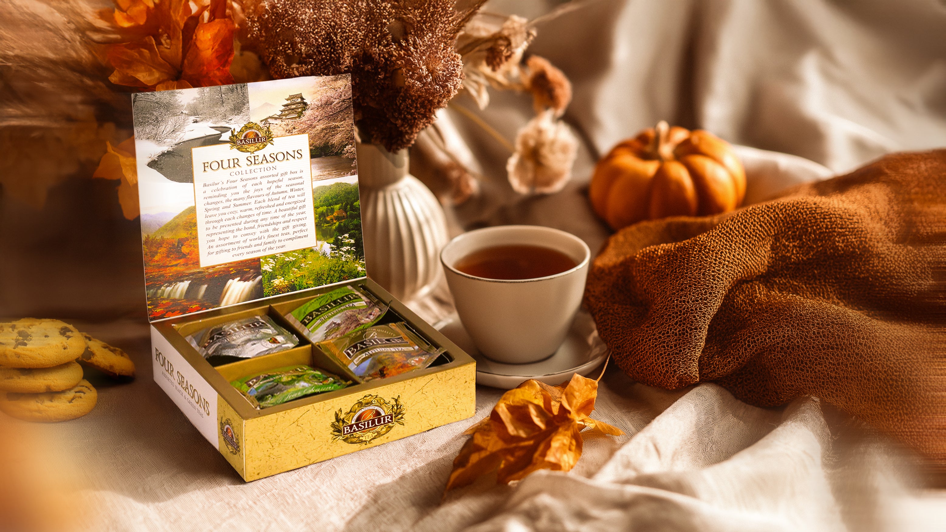 IMPRESSIONIST TEA BOOK 64ティーバッグ Mini Tea Book - Vintage Blossoms - Passion Tropical - 5 Pyramid